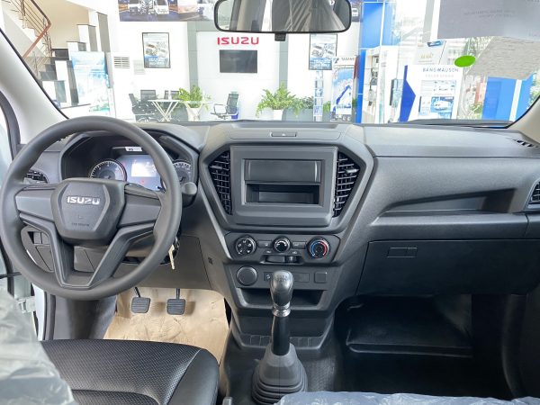 Gần 400 xe Isuzu D-Max và mu-X tại Việt Nam bị triệu hồi do lỗi trục lái -  CafeAuto.Vn