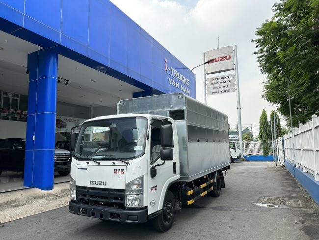 XE ISUZU TẬP LÁI QMRHA ĐẦU VUÔNG MỚI NHẤT