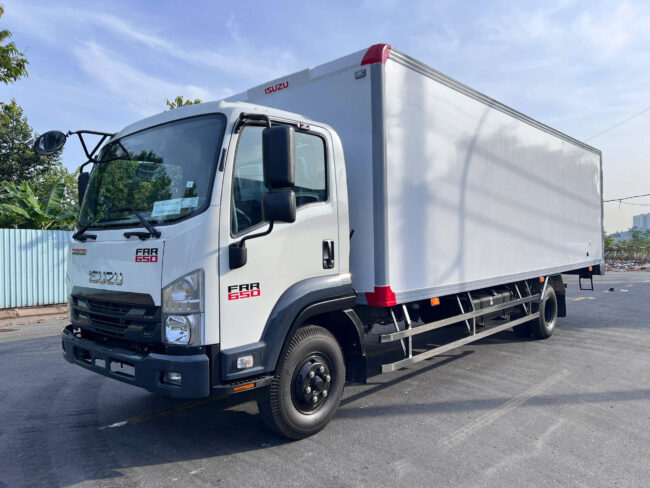 XE TẢI ISUZU FRR90QE5 THÙNG COMPOSITE SIÊU DÀI